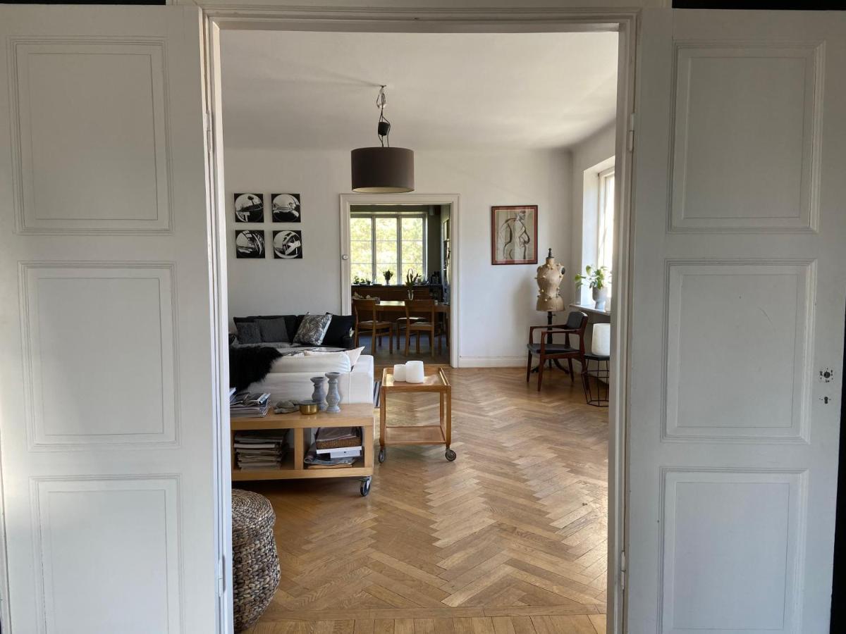 Our House Bed & Breakfast Ystad Luaran gambar