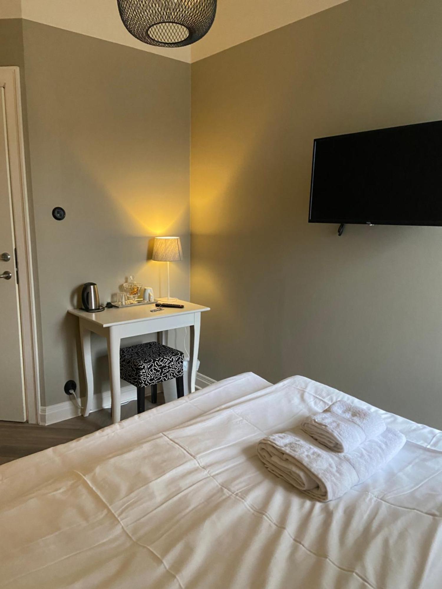 Our House Bed & Breakfast Ystad Luaran gambar