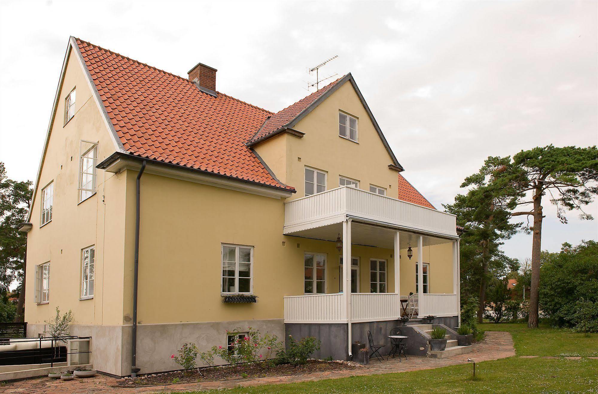 Our House Bed & Breakfast Ystad Luaran gambar